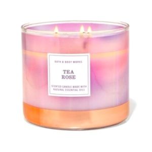 Bath & Body Works Tea Rose 3 Wick Candle